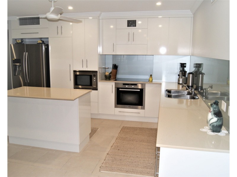 5/22 Marina Beach Parade, Mackay Harbour QLD 4740