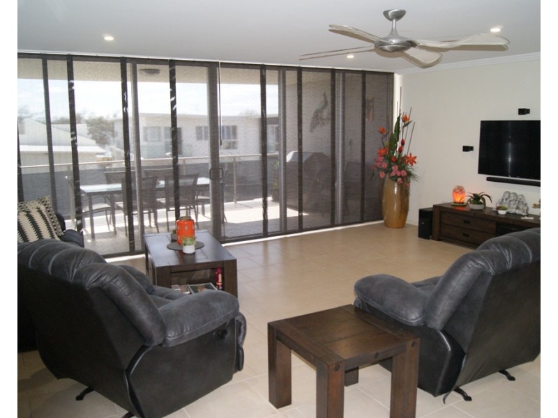5/22 Marina Beach Parade, Mackay Harbour QLD 4740