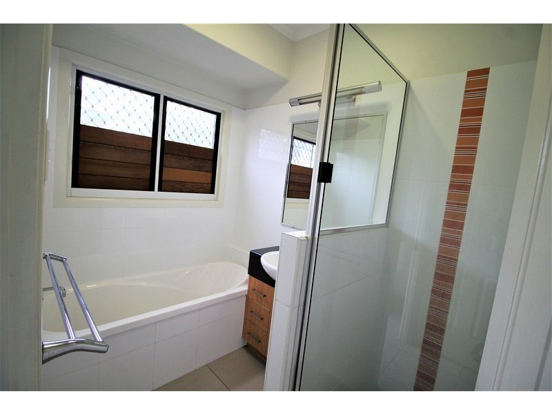 87 VILLAGE CIRCUIT, Eimeo QLD 4740