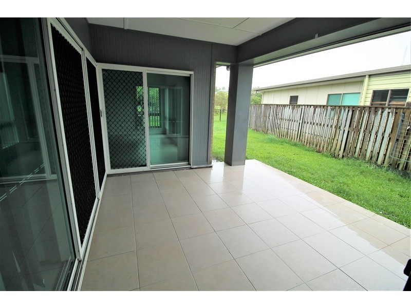 87 VILLAGE CIRCUIT, Eimeo QLD 4740