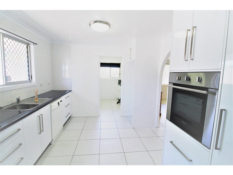 11 Jane Court, Walkerston QLD 4751