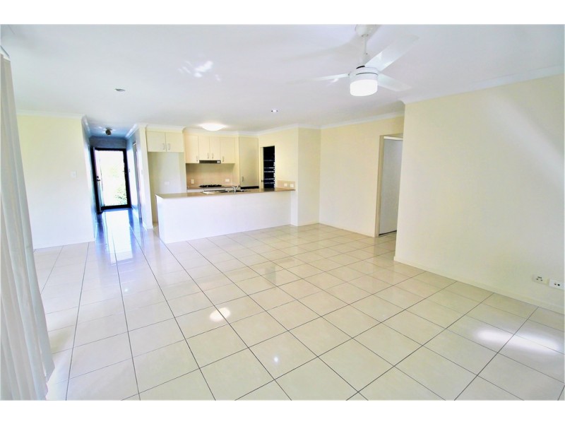 15 Raffia Street, Rural View QLD 4740