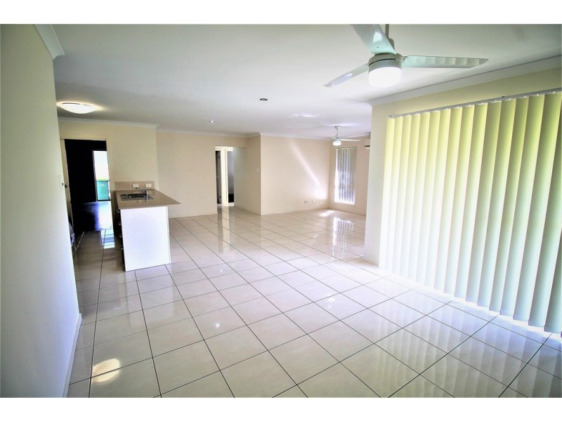15 Raffia Street, Rural View QLD 4740