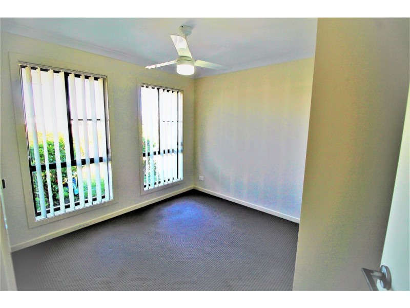 15 Raffia Street, Rural View QLD 4740