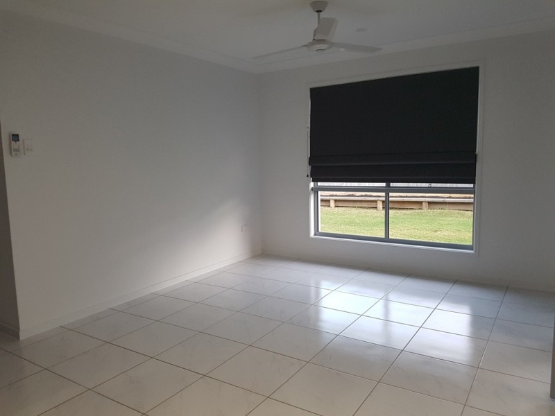 79 Phoenix Crescent, Rural View QLD 4740