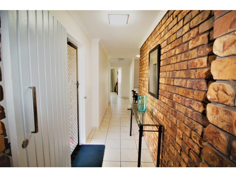 113 Rasmussen Avenue, Hay Point QLD 4740