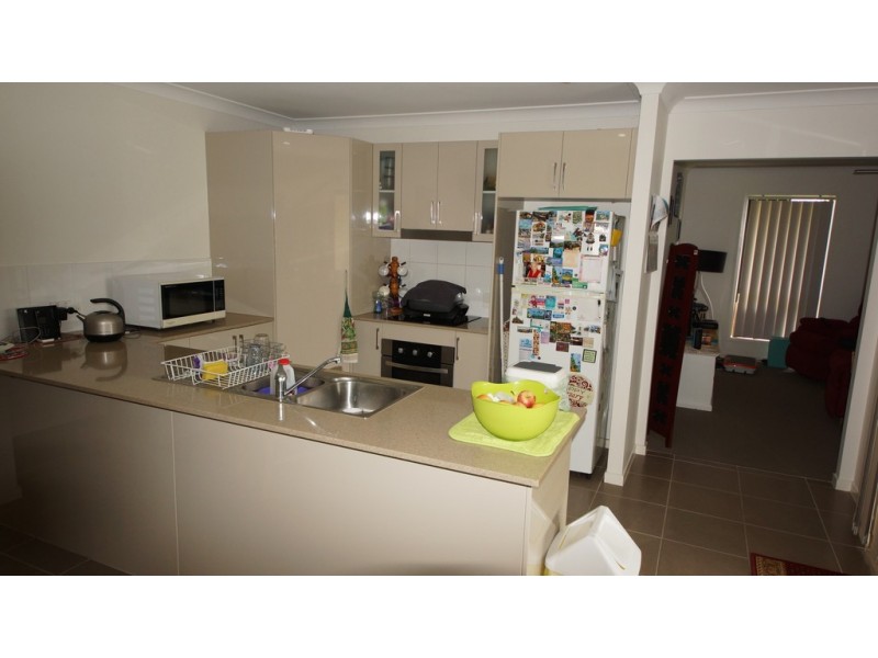 13 Dorothy Place, Mirani QLD 4754