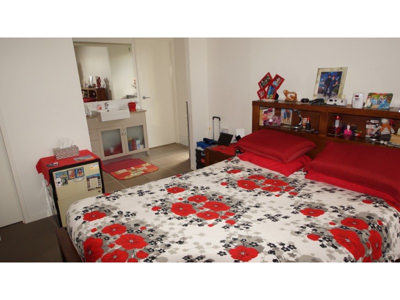 13 Dorothy Place, Mirani QLD 4754