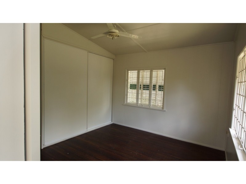 15 Field Street, West Mackay QLD 4740