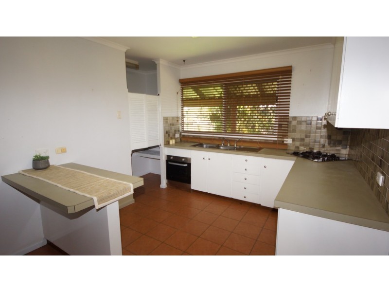 27 Old Shoal Point Road, Bucasia QLD 4750