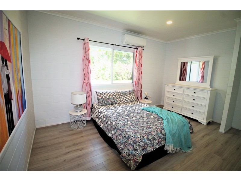 4 Rosewood Court, Hay Point QLD 4740