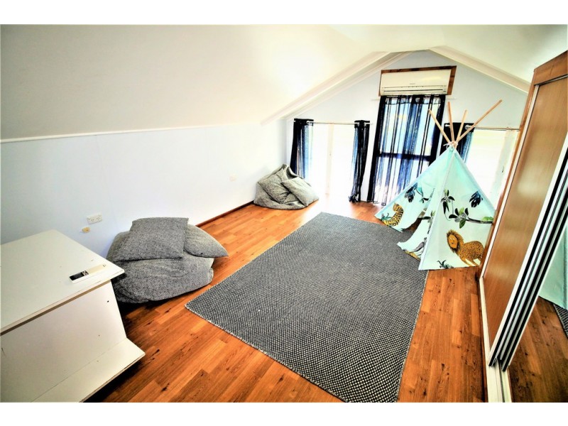 4 Rosewood Court, Hay Point QLD 4740