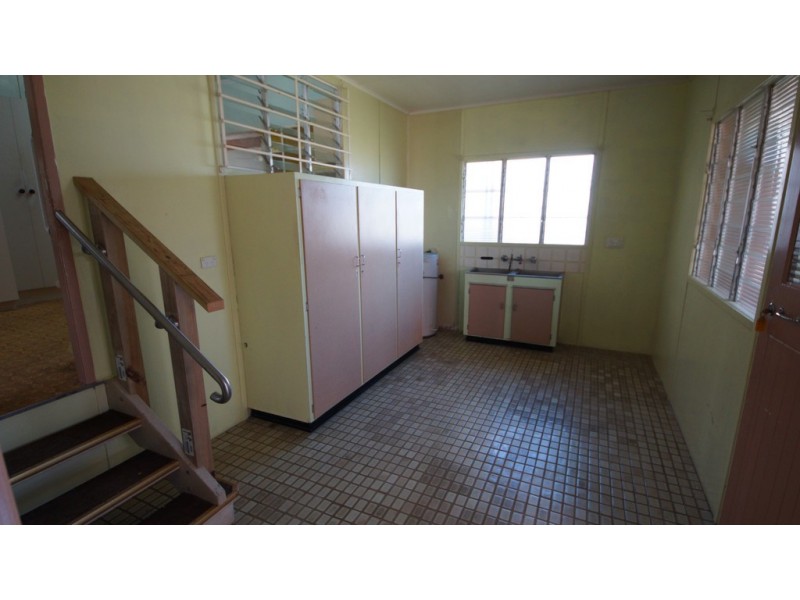 43 Donaldson Street, West Mackay QLD 4740