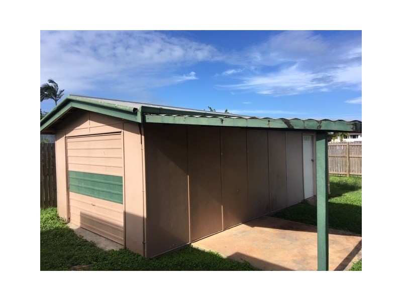13 Simpson Street, West Mackay QLD 4740