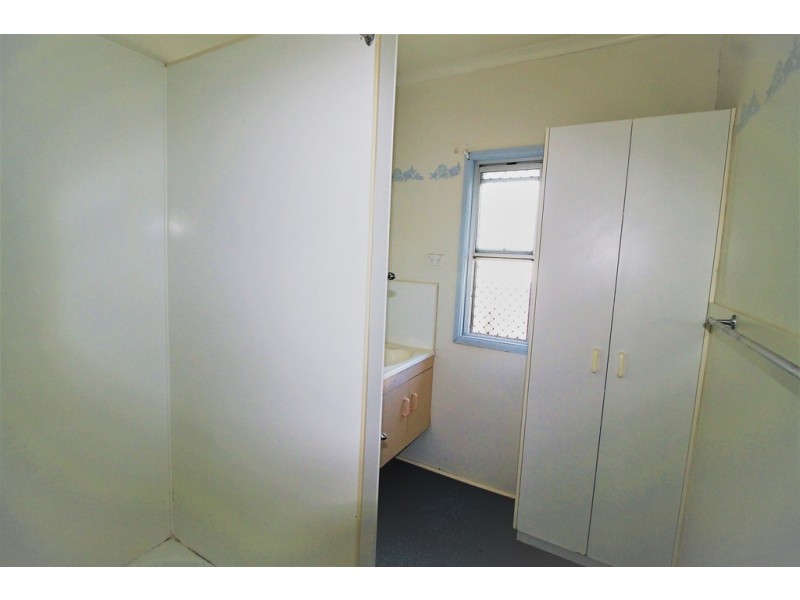 13 Simpson Street, West Mackay QLD 4740