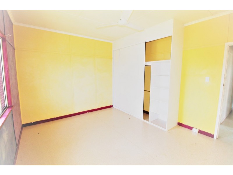 13 Simpson Street, West Mackay QLD 4740