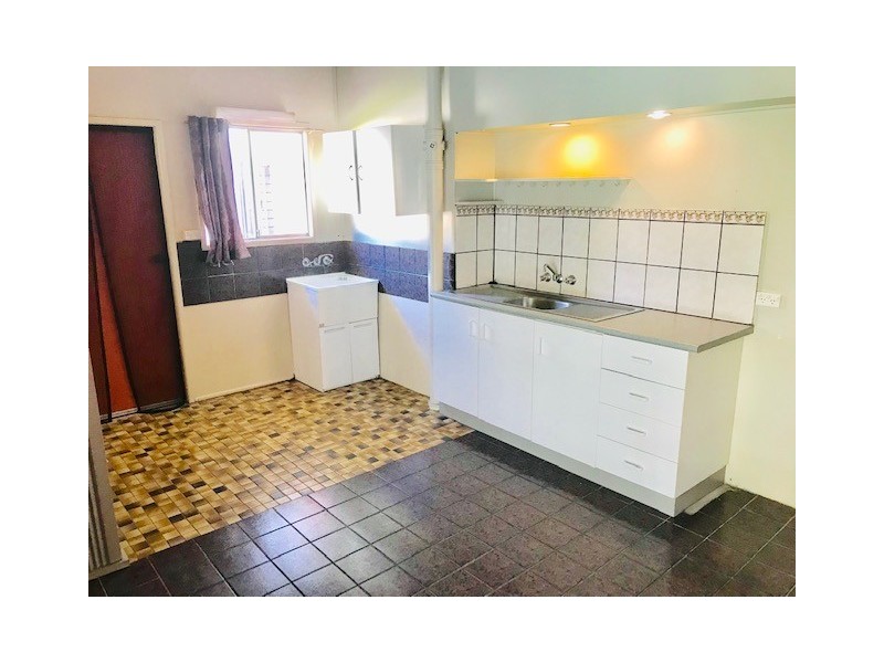 15 Beverley Street, East Mackay QLD 4740