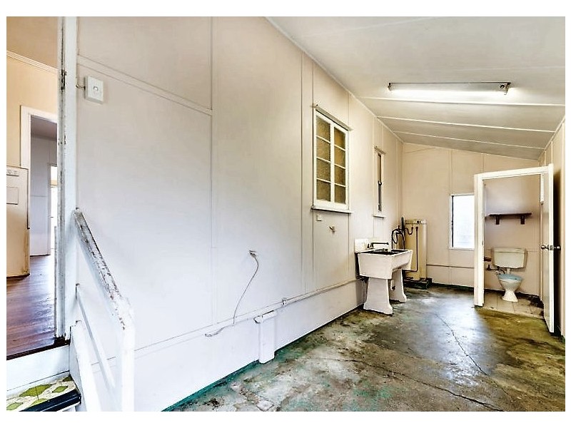 42 Grendon Street, North Mackay QLD 4740