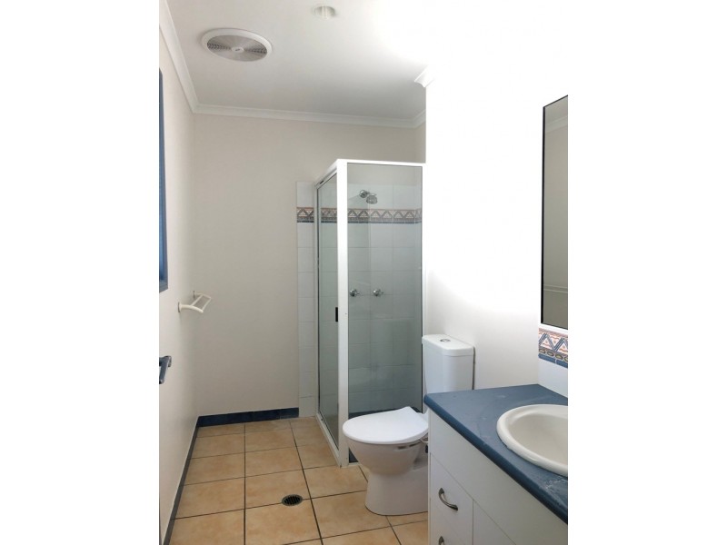 39 Michelle Crescent, Bucasia QLD 4750