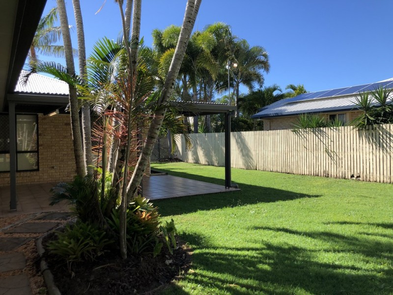 39 Michelle Crescent, Bucasia QLD 4750