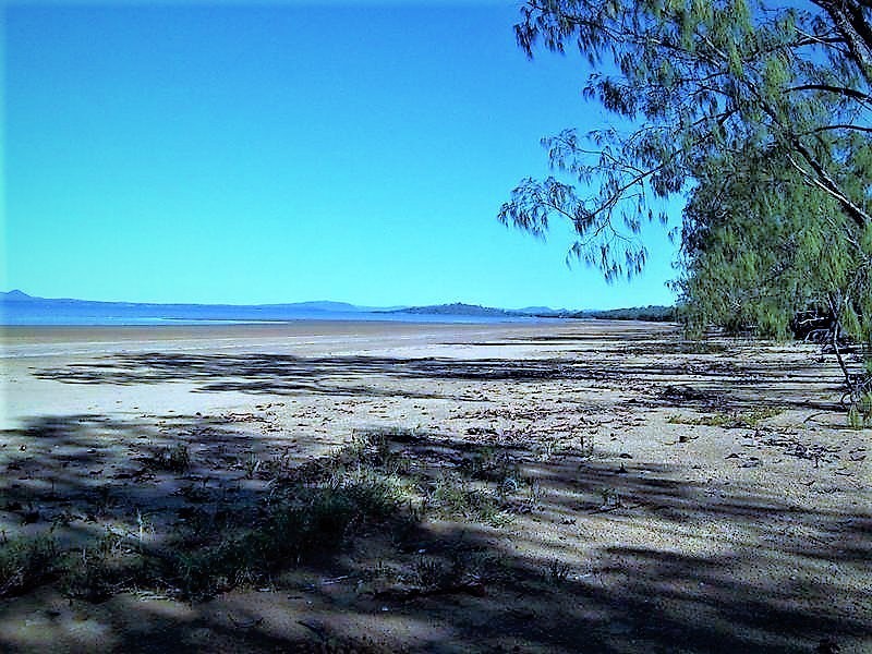 198 Miran Khan Drive, Armstrong Beach QLD 4737