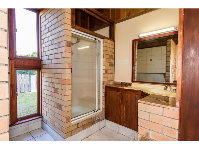 290 Bedford Road, Andergrove QLD 4740