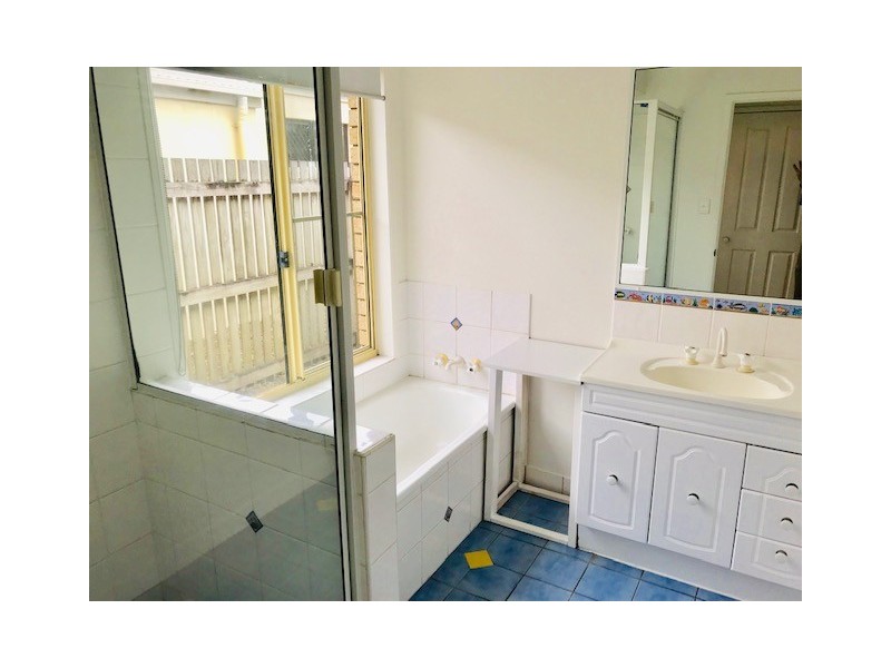 27 Spinnaker Way, Bucasia QLD 4750