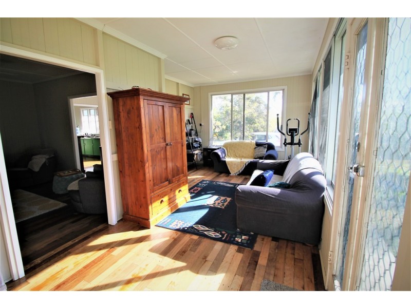 502 Hay Point Road, Alligator Creek QLD 4740