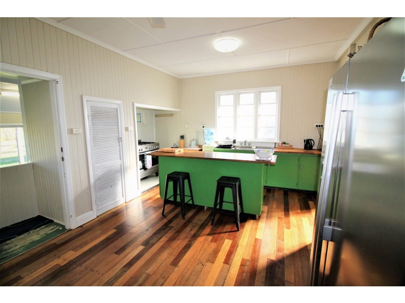 502 Hay Point Road, Alligator Creek QLD 4740