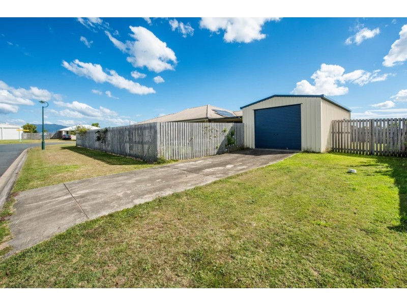 4 Elizabeth Street, Mirani QLD 4754