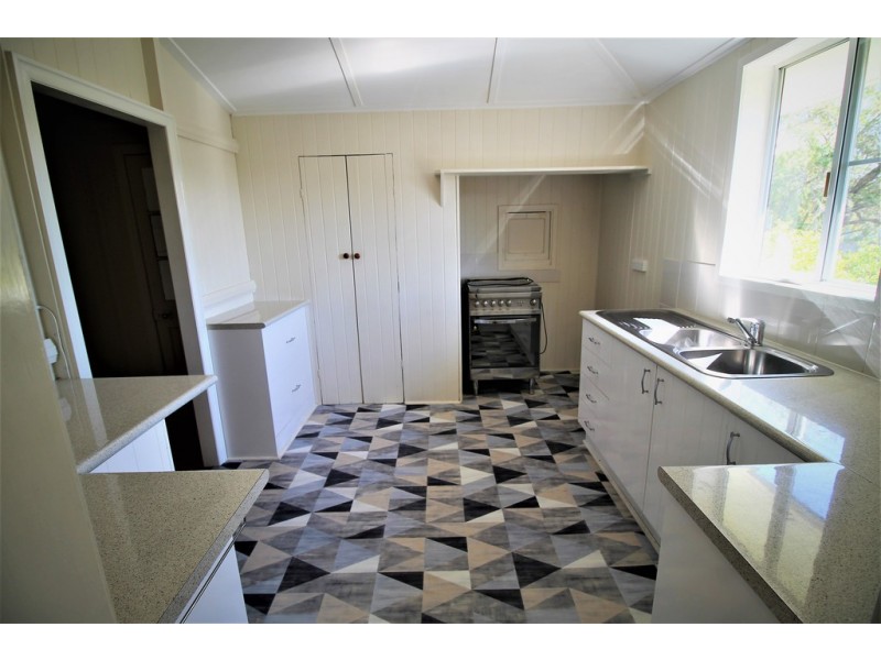 3 Kenmore Street, Slade Point QLD 4740
