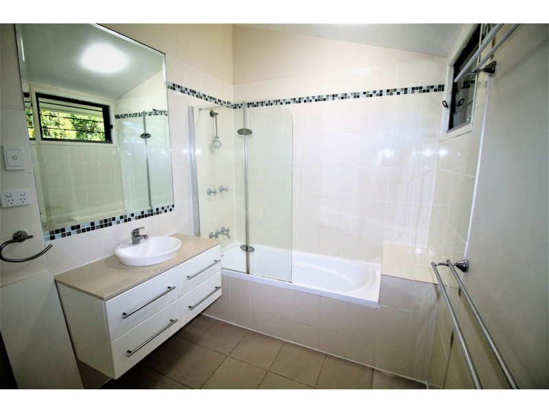 3 Kenmore Street, Slade Point QLD 4740