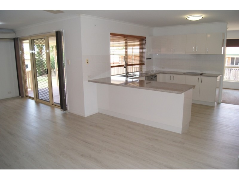 28 Sologinkin Road, Rural View QLD 4740