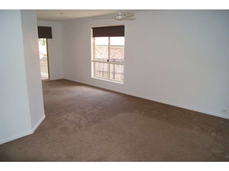 28 Sologinkin Road, Rural View QLD 4740