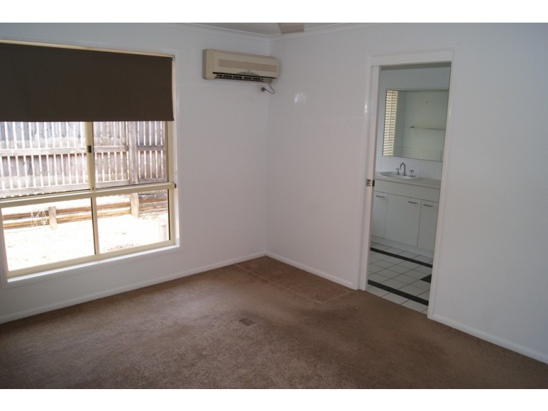 28 Sologinkin Road, Rural View QLD 4740