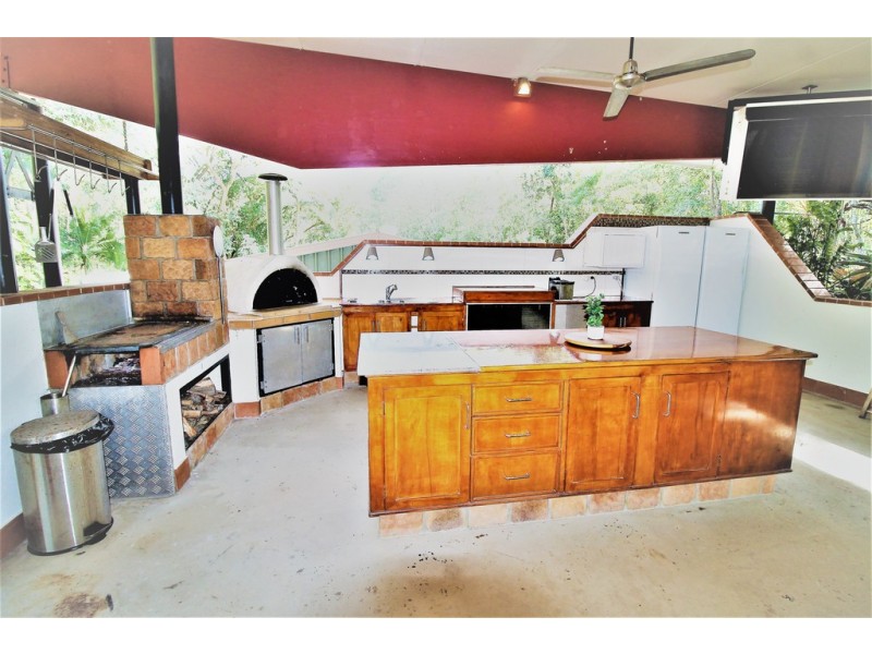 14 Kowaha Court, The Leap QLD 4740