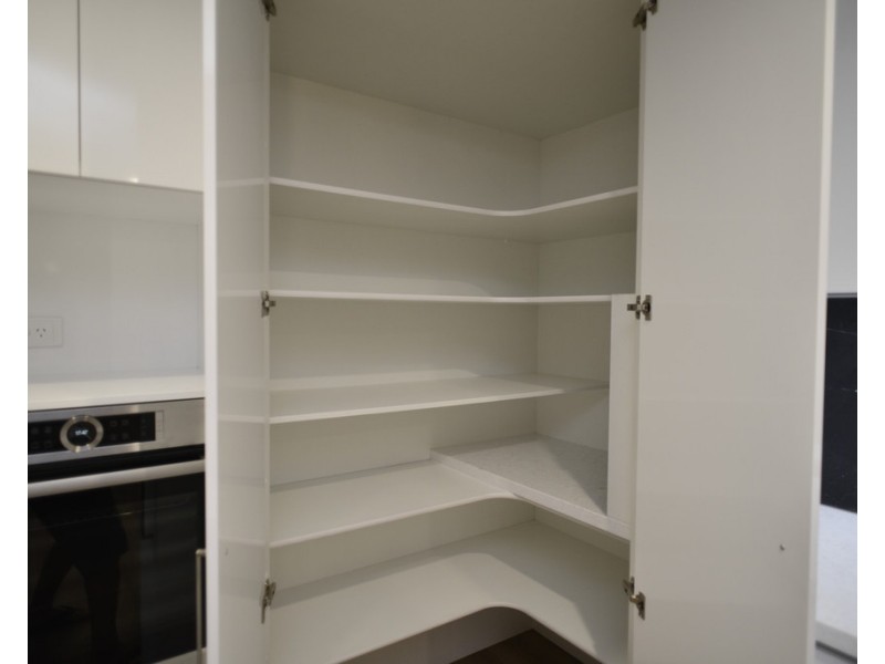 18 Mod Crescent, Beaconsfield QLD 4740