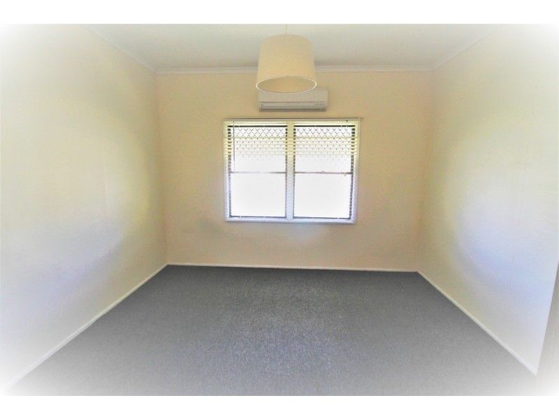 7 Knobel Street, North Mackay QLD 4740