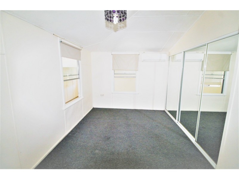 7 Knobel Street, North Mackay QLD 4740