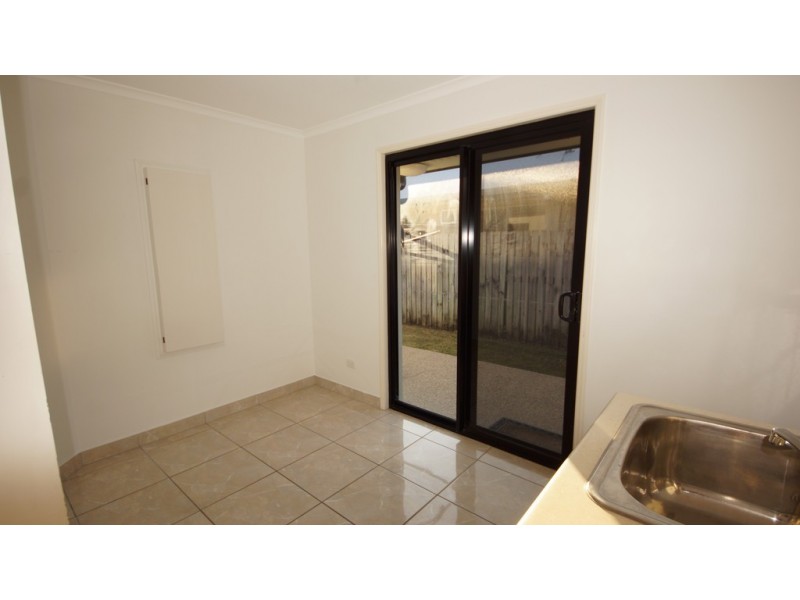 11 Michelle Crescent, Bucasia QLD 4750