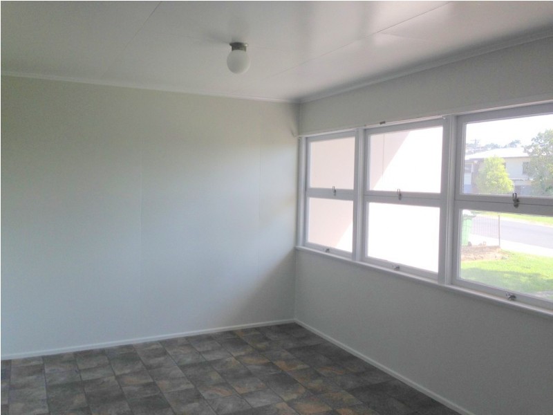 15 Roberts Avenue, North Mackay QLD 4740
