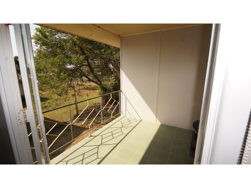 15 Roberts Avenue, North Mackay QLD 4740