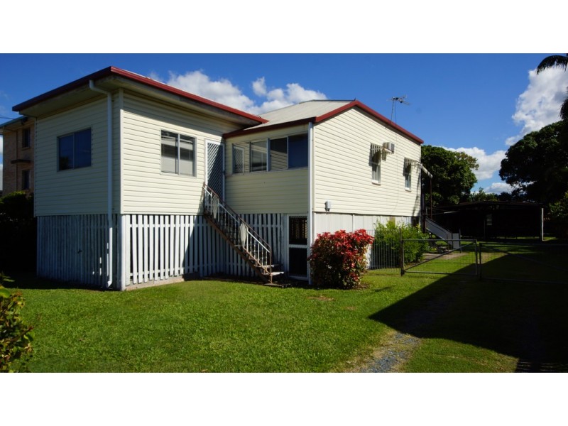 6 English Street, South Mackay QLD 4740