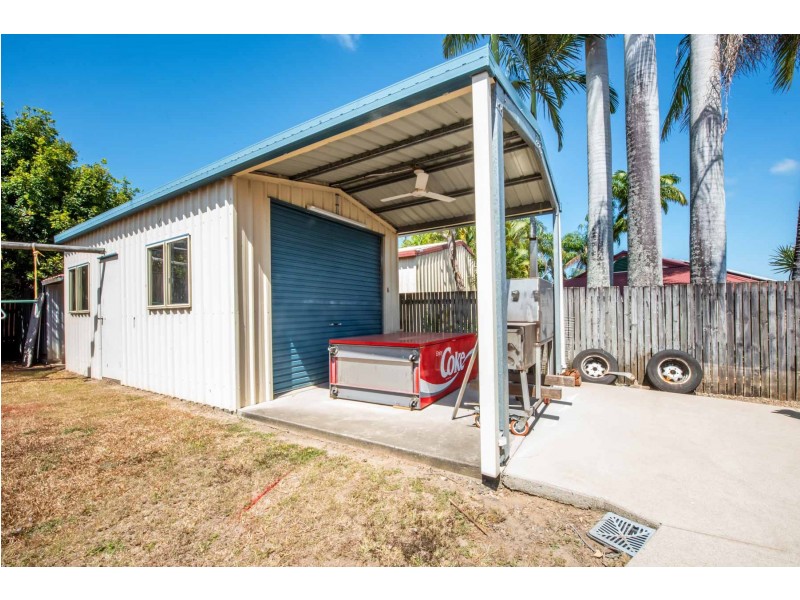 4 Pandanus Street, Beaconsfield QLD 4740