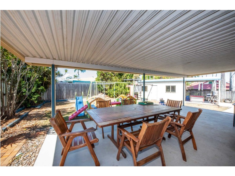 4 Pandanus Street, Beaconsfield QLD 4740