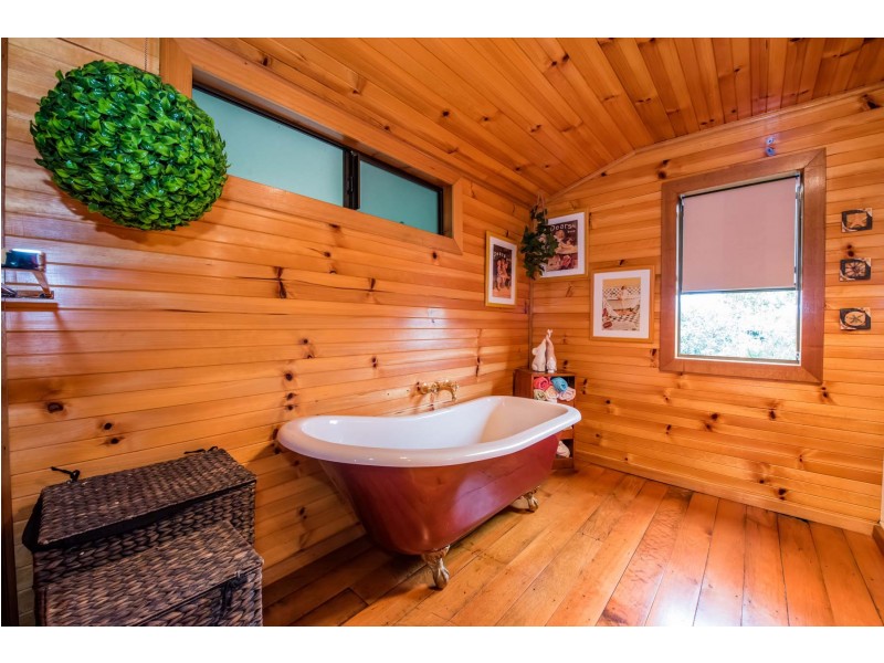 47 Alexandra Street, Mirani QLD 4754