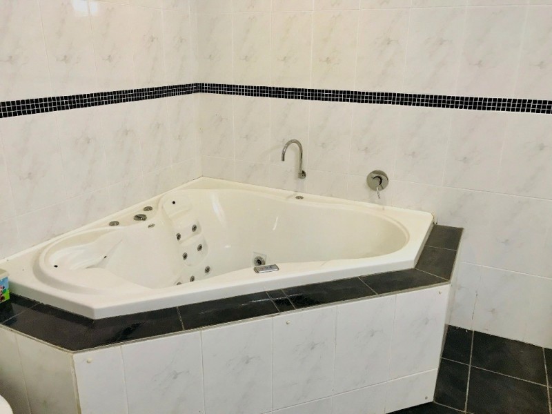 12 Cook Street, Bucasia QLD 4750