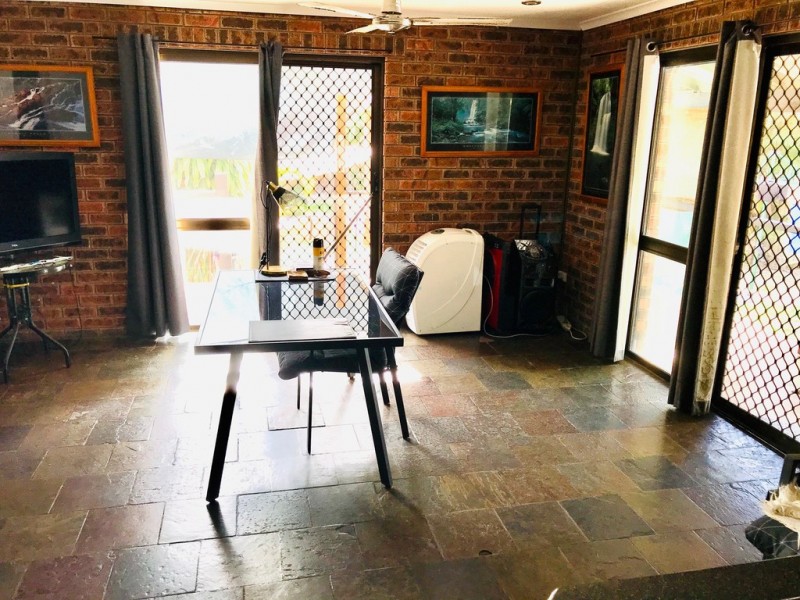 12 Cook Street, Bucasia QLD 4750