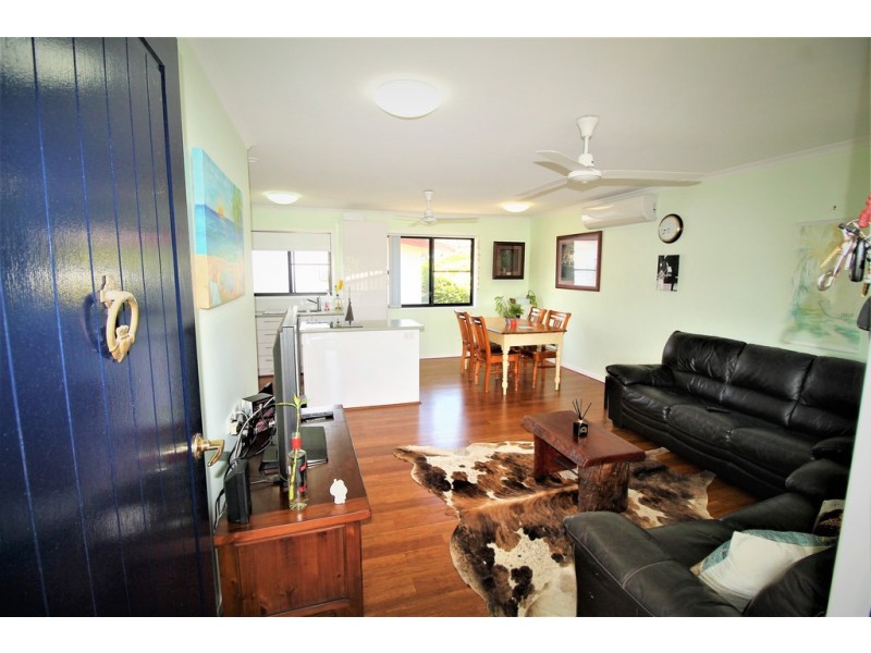 18 McCarthy Street, Hay Point QLD 4740