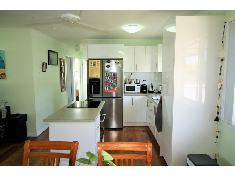 18 McCarthy Street, Hay Point QLD 4740